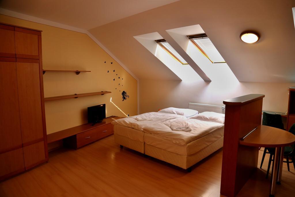 Apartments Kroměříž Стая снимка