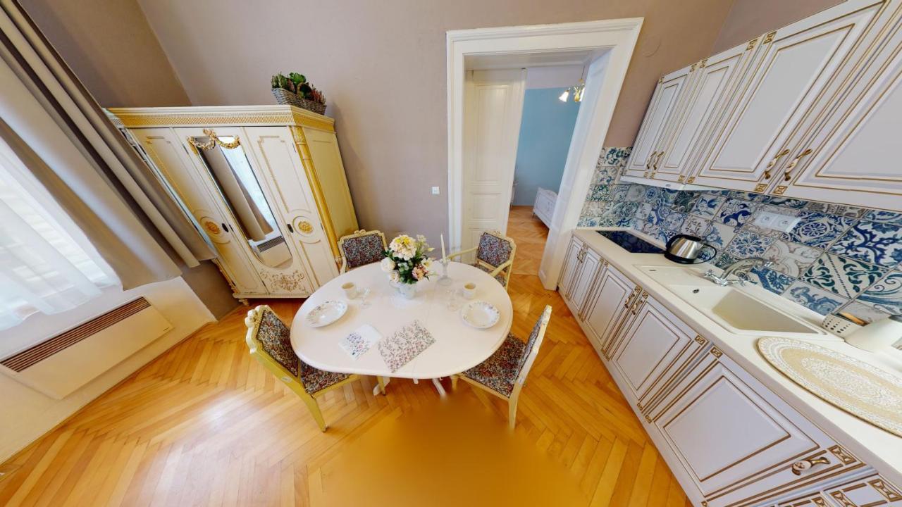 Apartments Kroměříž Екстериор снимка