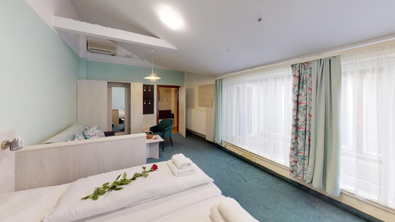 Apartments Kroměříž Екстериор снимка