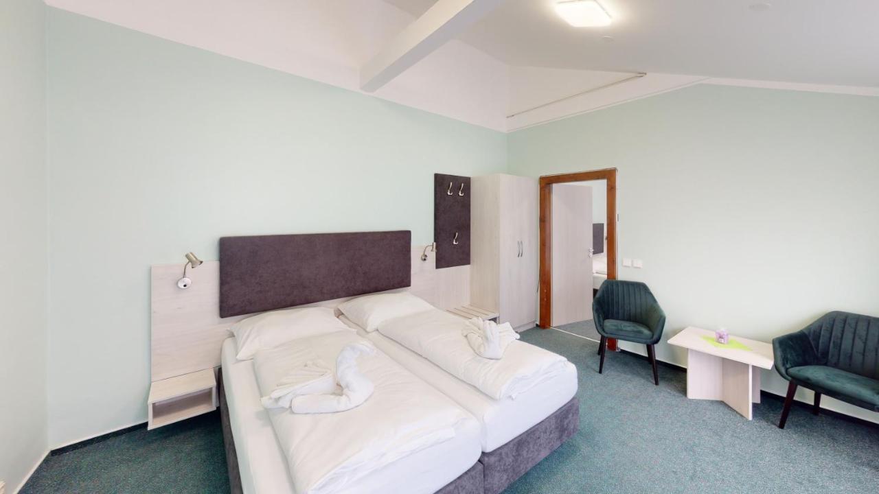 Apartments Kroměříž Екстериор снимка